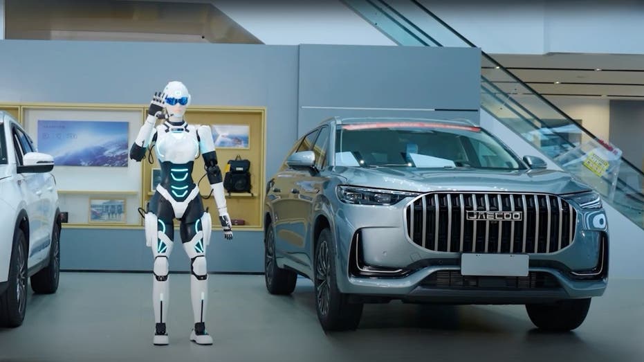 AI humanoid robot is changing the way you buy cars at dealerships