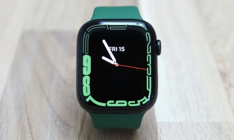 Apple Watch Series 7 review: bigger screen, faster charging, still the best