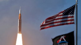 Astronaut tells CNN 'entire' Trump administration deserves credit for Artemis mission success