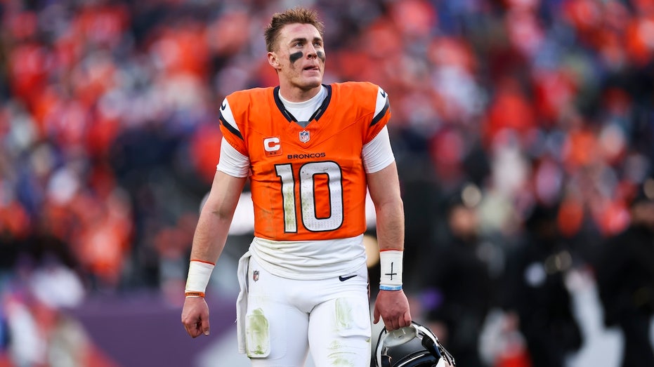 Broncos star quarterback Bo Nix underwent second procedure on surgically repaired ankle: report