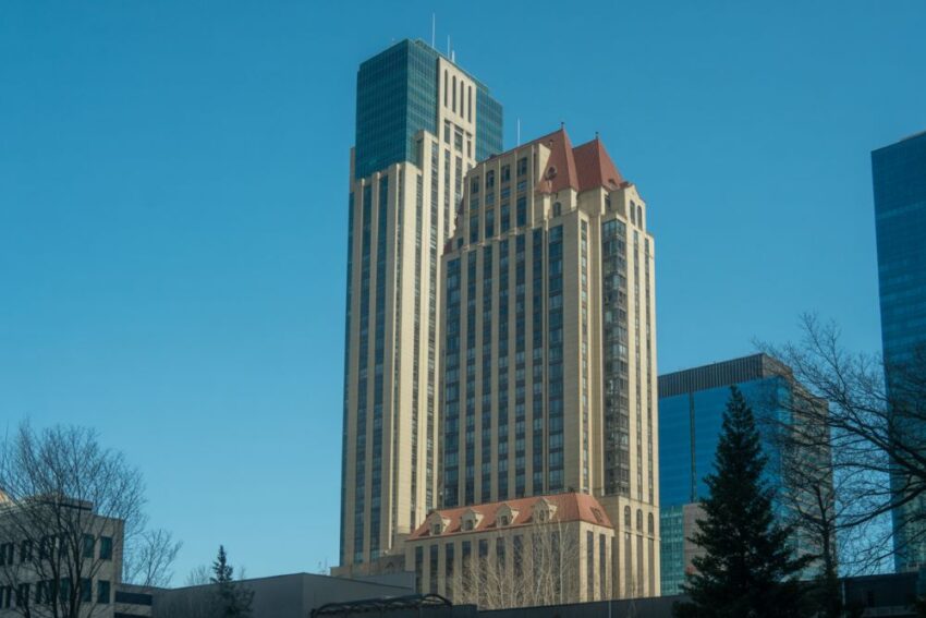 Canadian Hotels Experience Slight Decline In 2025 As Economic Pressures Take Hold: Here's What You Need To Know