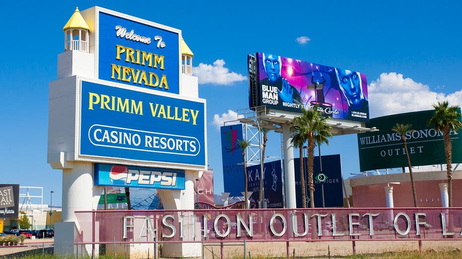 Casino resorts in Nevada location, once packed, become ghost town as closure nears