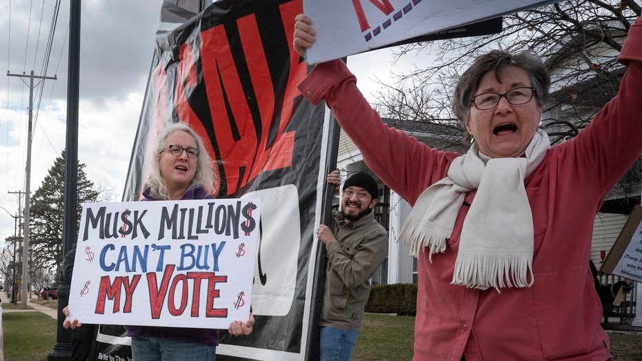 Elon Musk becomes DNC's target in high-stakes Wisconsin Supreme Court showdown