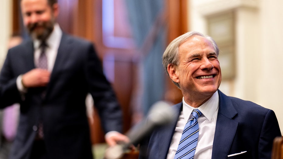 GOP governor lays out plan to 'purge' terrorists and terror supporters from state