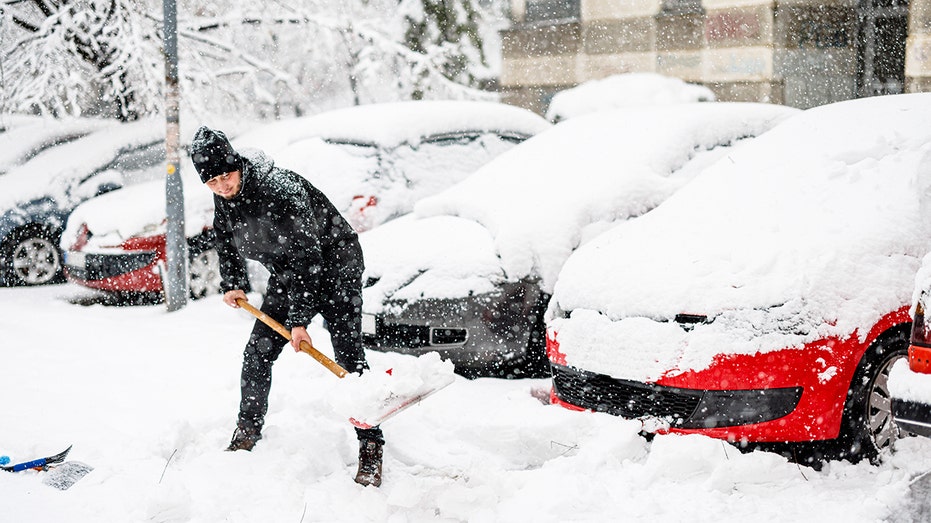 Heavy snow is recipe for serious heart attack risk, experts say: What to know