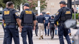 Heroic ICE officers, staff member open up on growing dangers: 'Am I going to die?'