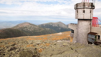 Hiker, 61, battles agonizing injury on grueling climb, resets dislocated shoulder himself