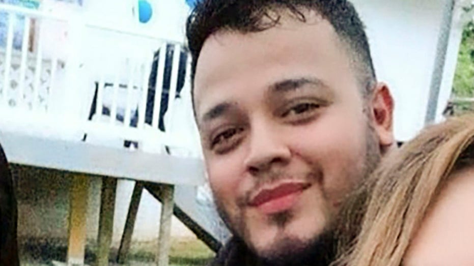 Kilmar Abrego Garcia's lawyers ask for more Trump admin officials to testify, possibly from White House