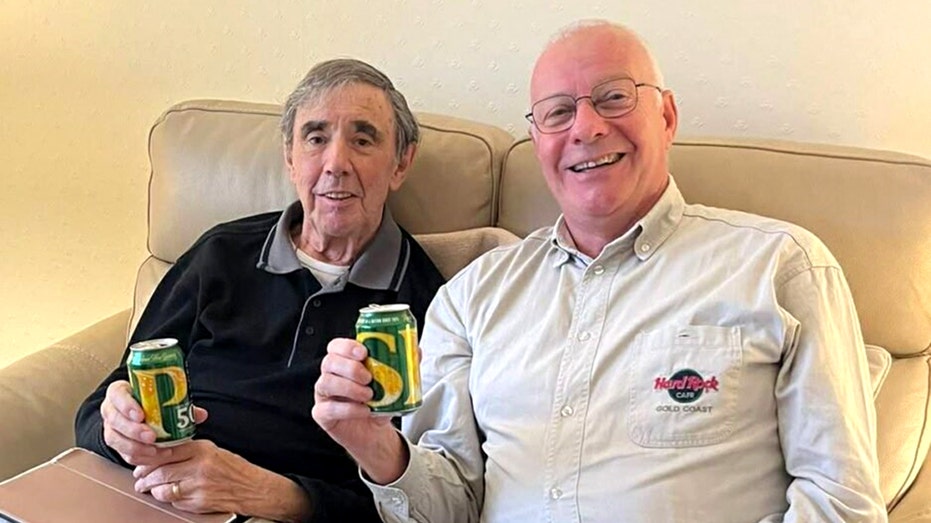 Man travels 14,000 miles to share a final beer with dying longtime friend