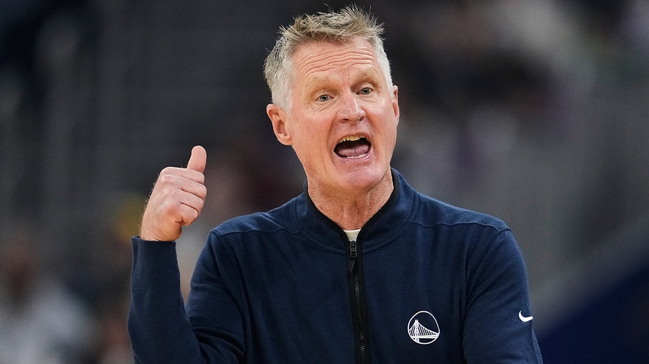 Media networks shouldn't hire Steve Kerr or Doc Rivers after false claims about ICE | Bobby Burack