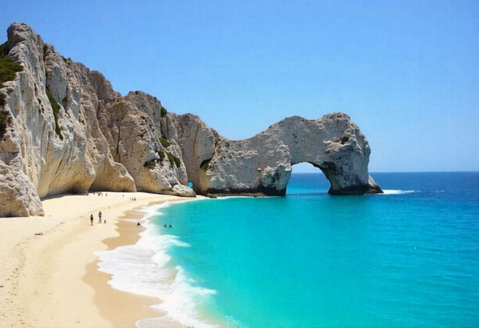 Merida, Los Cabos, and Isla Mujeres Top Safe Destinations in Mexico for American Travelers Looking for Beaches, Colonial Cities, and Luxury Resorts