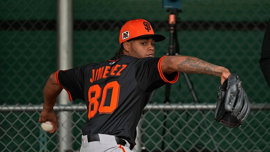 MLB prospect, 24, fighting for life after Dominican Republic car crash kills 3 people