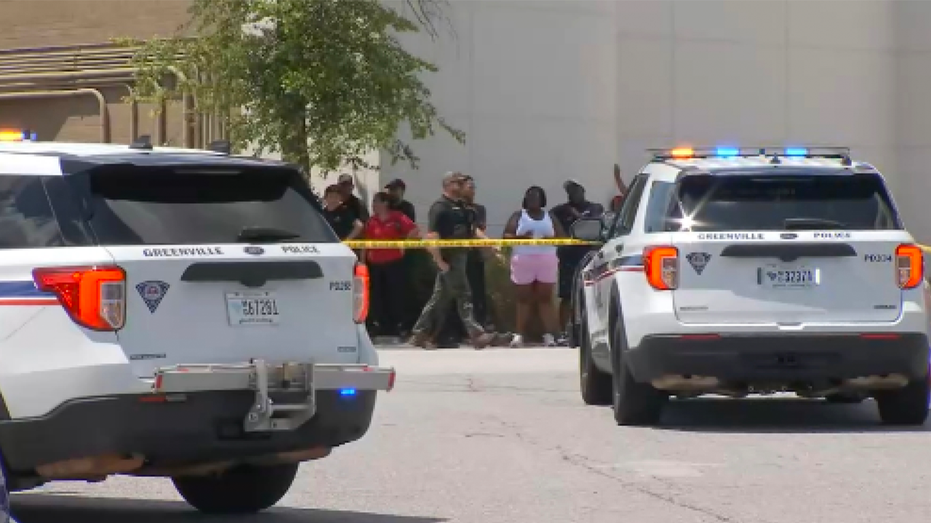 Multiple people wounded in shooting at South Carolina's largest mall; authorities detain suspects