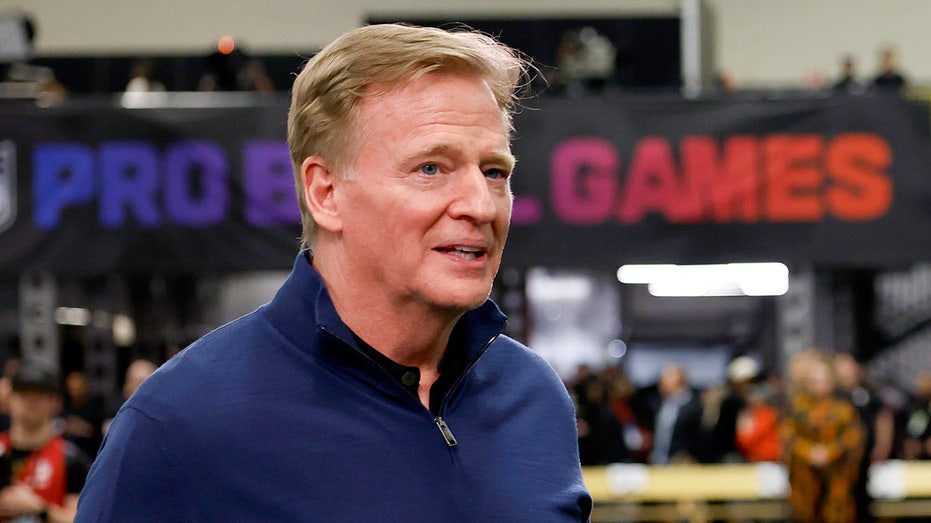 NFL exploring potential Thanksgiving Eve game this season: report