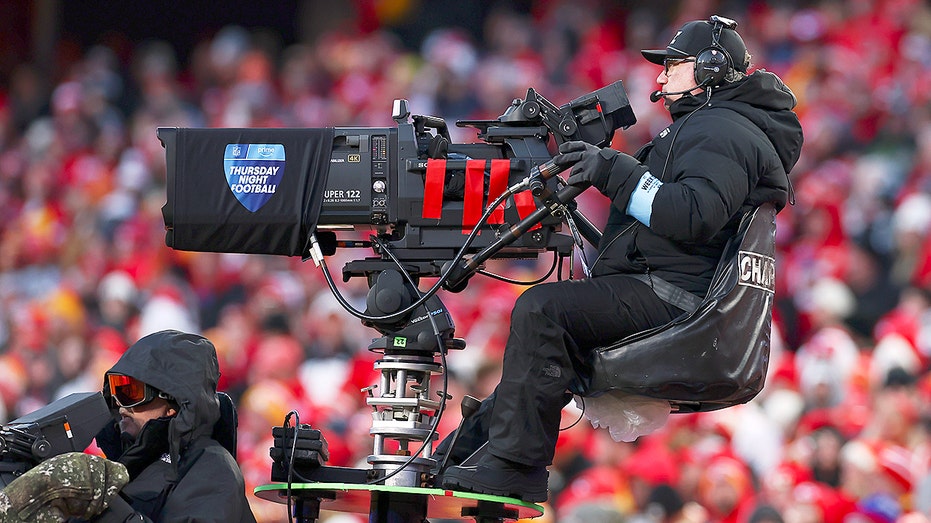 NFL launches lobbying blitz at FCC to defend its media model as streaming scrutiny intensifies