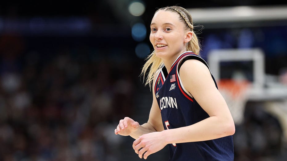 Paige Bueckers ends UConn career with national championship as Huskies rout South Carolina