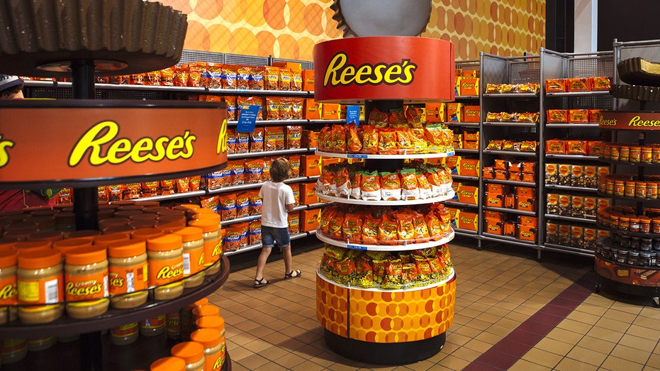 Reese's family member escalates battle with Hershey over chocolate ingredients, blasts 'PR stunt'
