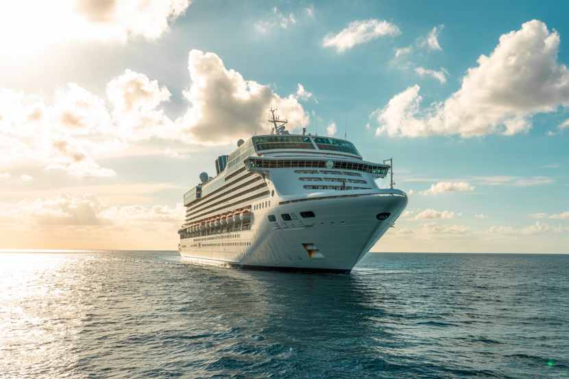 Royal Caribbean Adjusts Cruise Itinerary to Keep Tourists Safe and Boost Travel Experience Amid Hurricane Erin: All You Need to Know