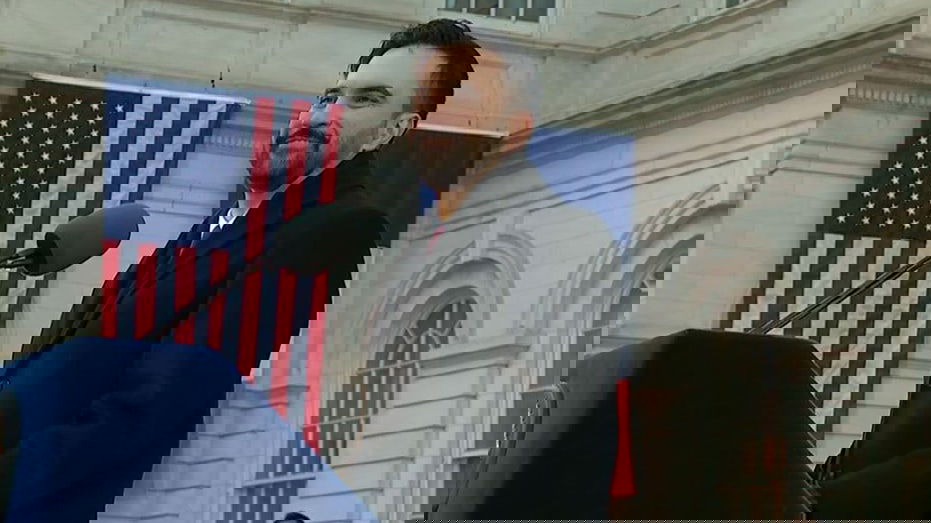 Socialist NYC Mayor Mamdani inaugurated alongside Bernie Sanders and AOC on New Year's Day