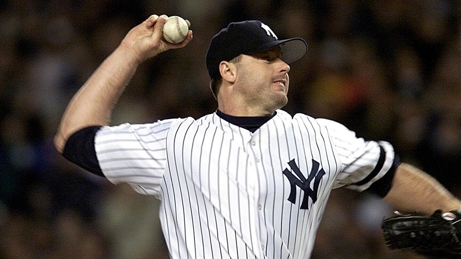 Trump goes to bat for Roger Clemens' Hall of Fame candidacy ahead of committee vote