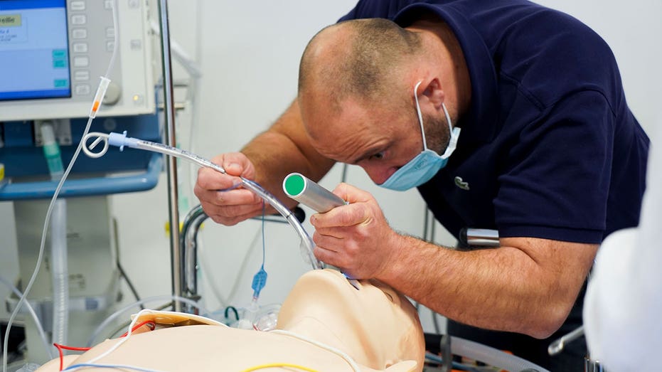 UC Santa Barbara develops new soft robotic system for emergency intubation procedures