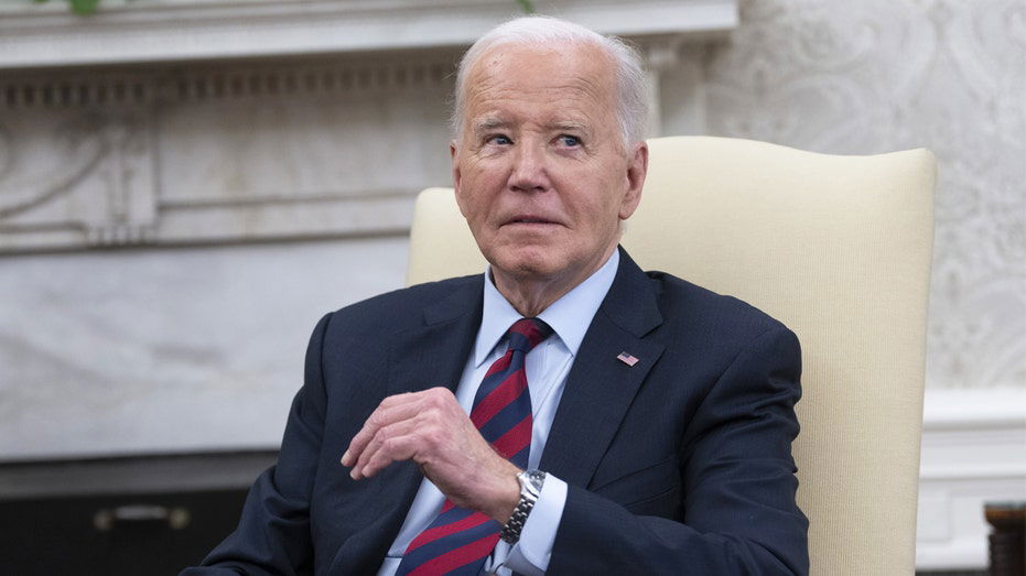 Washington Post media critic admits failure in scrutinizing Biden coverage after 'Where's Jackie' gaffe