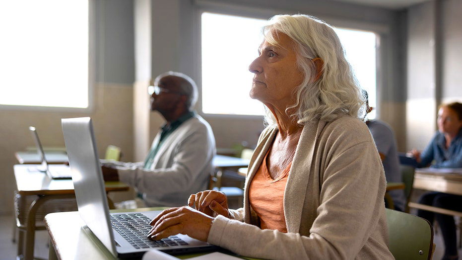 Why widows and divorced women are targets for retirement scams